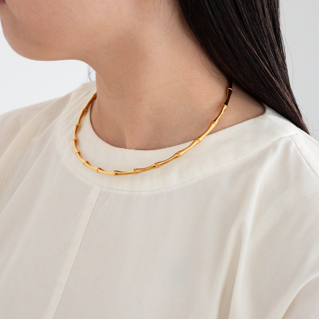 ne_0004 gold worn
